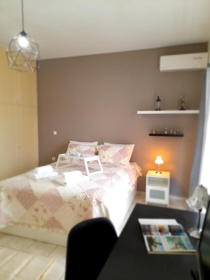 Irinis Apartment In Kalamáta Eksteriør bilde